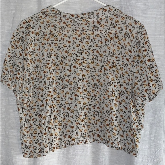 Button down crop top - Picture 5 of 6